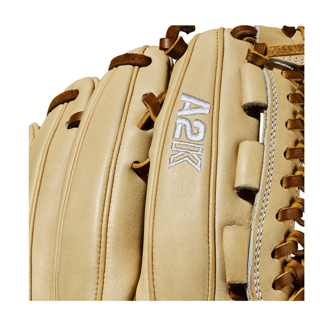Wilson 2020 A2K D33 11.75" PITCHER'S BASEBALL GLOVE 6 Wilson 2020 A2K D33 11.75" PITCHER'S BASEBALL GLOVE